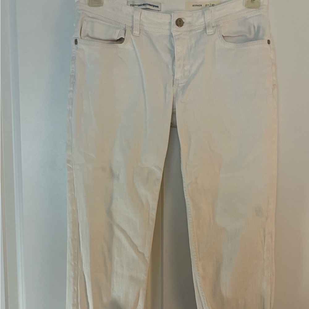 Elegant Women's Straight Leg Cream Jeans Capris